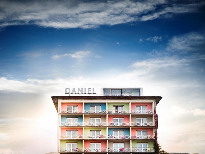 Hotel Daniel Graz - Smart Luxury Near City Centre Exterior photo